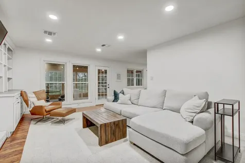 11831 Carshalton Drive Austin TX 78758
