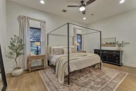 50 Naples Lane Montgomery TX 77356