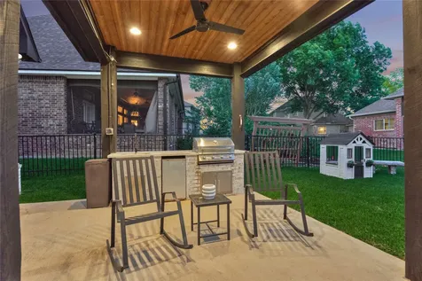 50 Naples Lane Montgomery TX 77356