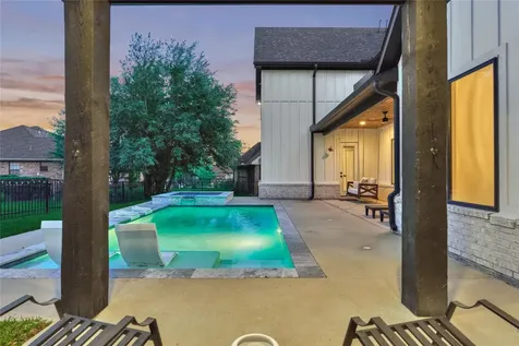 50 Naples Lane Montgomery TX 77356