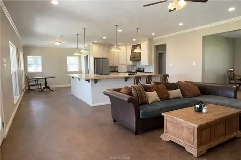 11810 Riley Green Road Franklin TX 77836