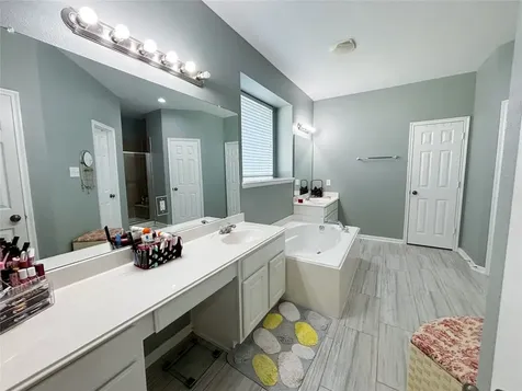 7915 Corrian Park Circle Houston TX 77040