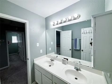 7915 Corrian Park Circle Houston TX 77040