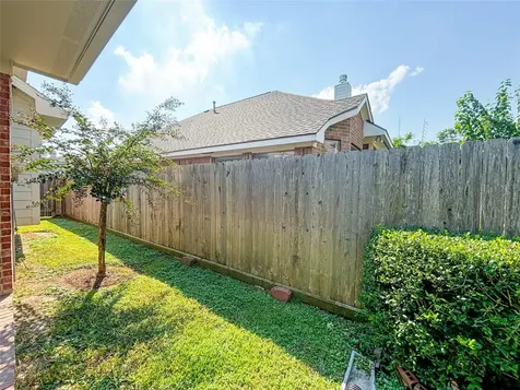 7915 Corrian Park Circle Houston TX 77040