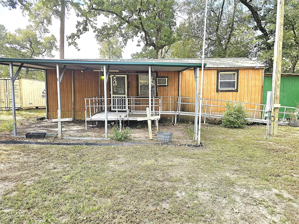 127 Navaho Trail Trinity TX 75862