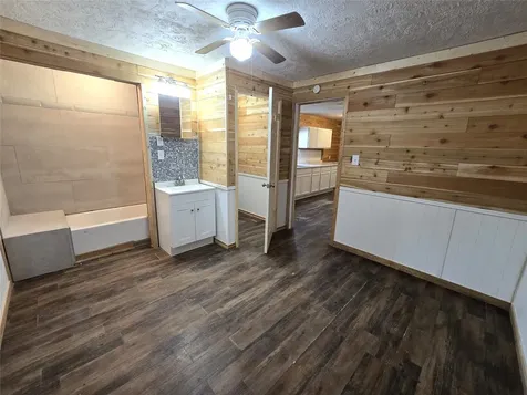 127 Navaho Trail Trinity TX 75862