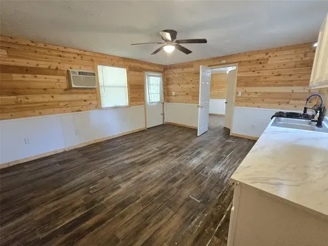 127 Navaho Trail Trinity TX 75862