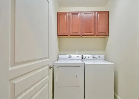 42 Versante Court Houston TX 77070