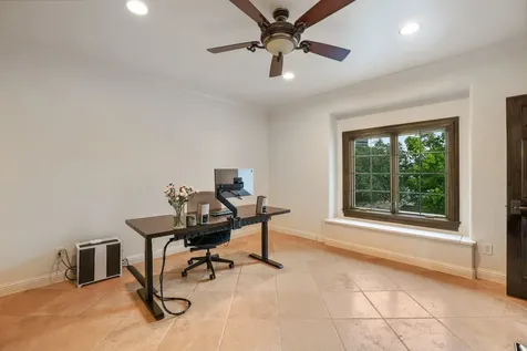 5007 Cedar Creek Drive Houston TX 77056
