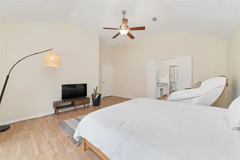 36 N Rain Forest Court Spring TX 77380