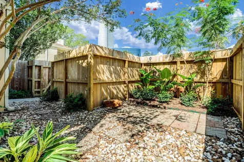 1881 Bering Drive 12 Houston TX 77057