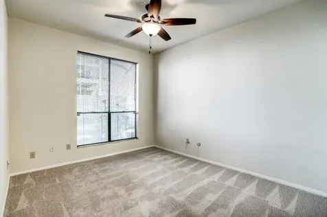 1881 Bering Drive 12 Houston TX 77057
