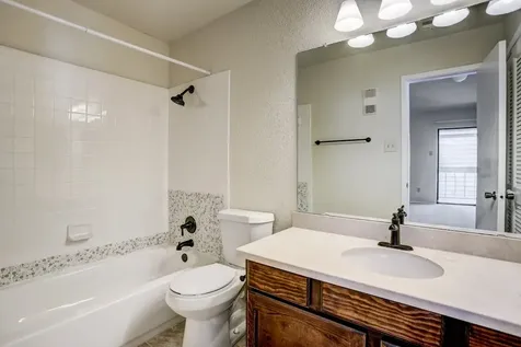 1881 Bering Drive 12 Houston TX 77057