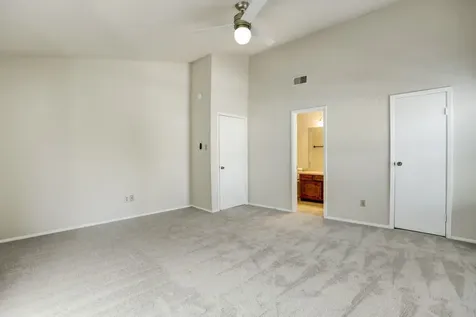 1881 Bering Drive 12 Houston TX 77057