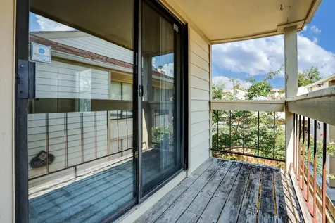 1881 Bering Drive 12 Houston TX 77057