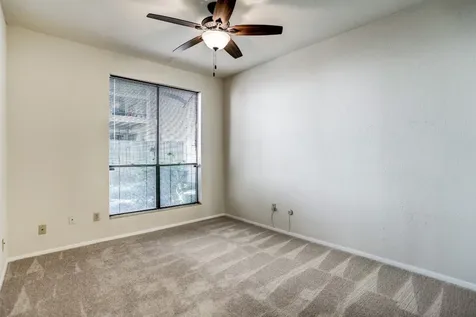 1881 Bering Drive 12 Houston TX 77057