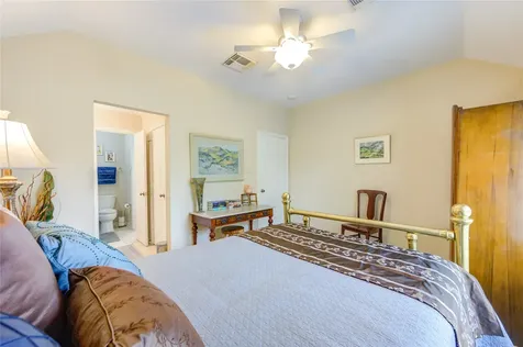 1711 Calico Canyon Lane Pearland TX 77581