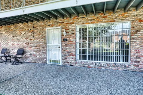 2201 Fountain View Drive J 15 Houston TX 77057