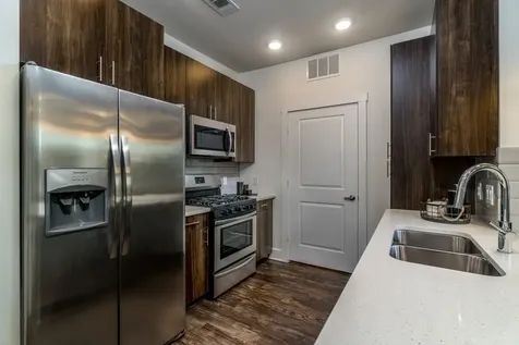 11250 Mason Road 8203 Cypress TX 77433