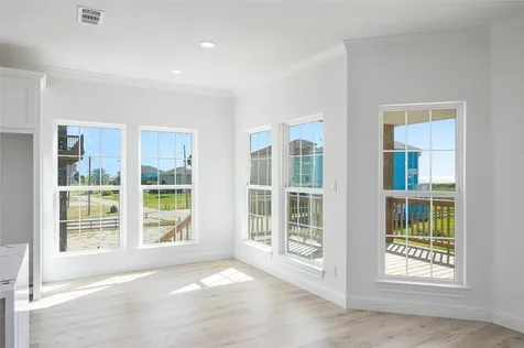 101 Ocean Shore Drive Crystal Beach TX 77650