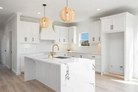 101 Ocean Shore Drive Crystal Beach TX 77650