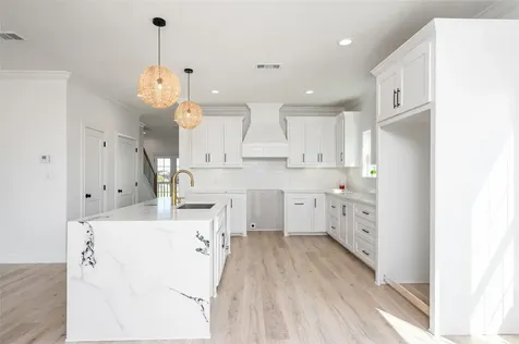 101 Ocean Shore Drive Crystal Beach TX 77650