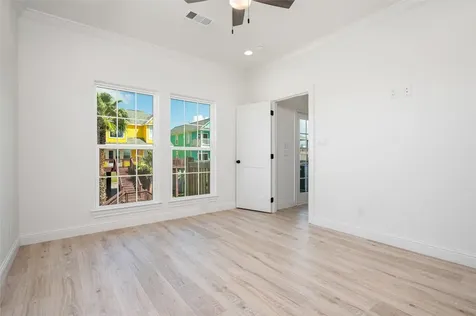 101 Ocean Shore Drive Crystal Beach TX 77650