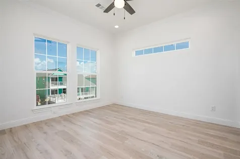 101 Ocean Shore Drive Crystal Beach TX 77650