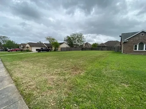 2925 Forest Hills Drive League City TX 77573