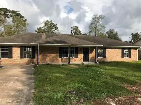 134 Woodlawn Drive Sour Lake TX 77659
