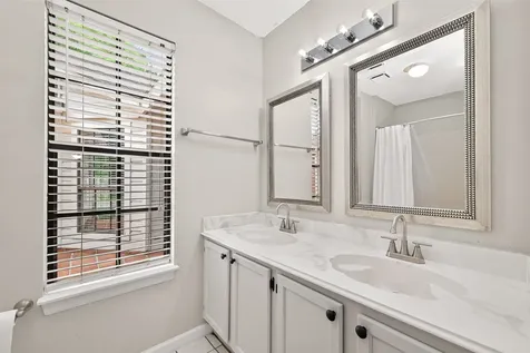 34 Green Slope Place The Woodlands TX 77381