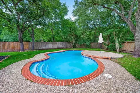 34 Green Slope Place The Woodlands TX 77381