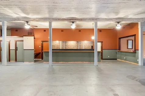 107 E Main Street Eagle Lake TX 77434