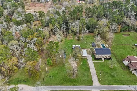 17663 Gardenia Lane New Caney TX 77357
