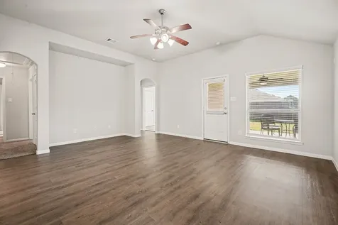 8817 Voyager Drive Texas City TX 77591