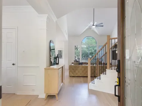 11 Barlow Court The Woodlands TX 77382