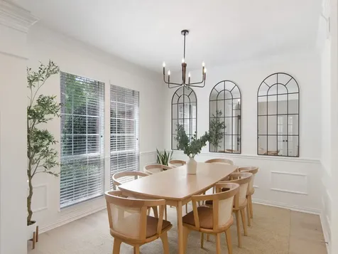 11 Barlow Court The Woodlands TX 77382