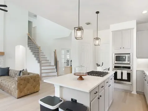 11 Barlow Court The Woodlands TX 77382