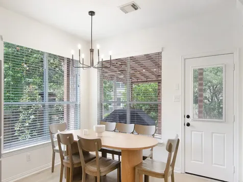 11 Barlow Court The Woodlands TX 77382