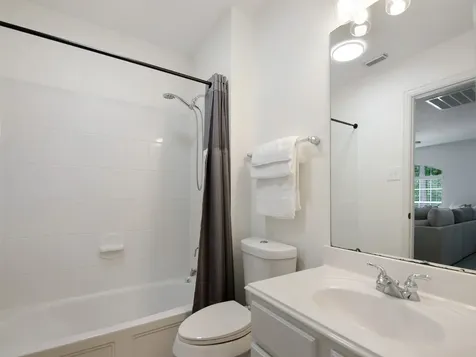 11 Barlow Court The Woodlands TX 77382