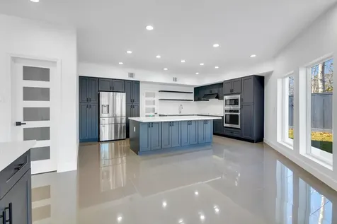 12564 Memorial Drive Houston TX 77024