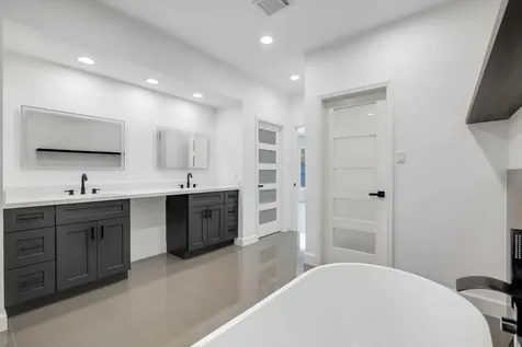12564 Memorial Drive Houston TX 77024