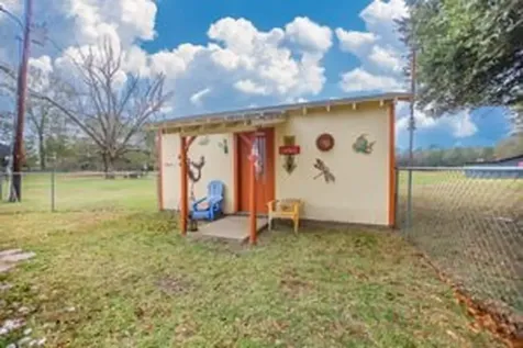 15190 Us Highway 96 S Kirbyville TX 75956