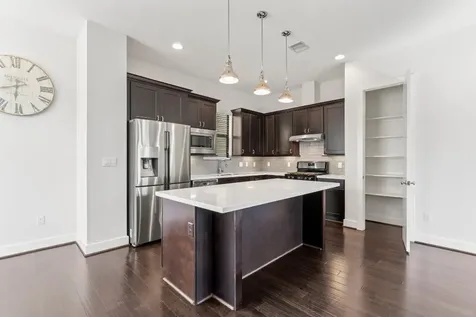 2909 Gillespie Street A Houston TX 77020