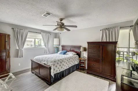 2750 Fontana Drive Houston TX 77043