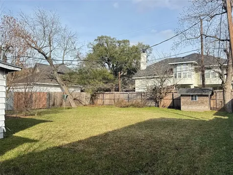 7309 S Rice Avenue Bellaire TX 77401