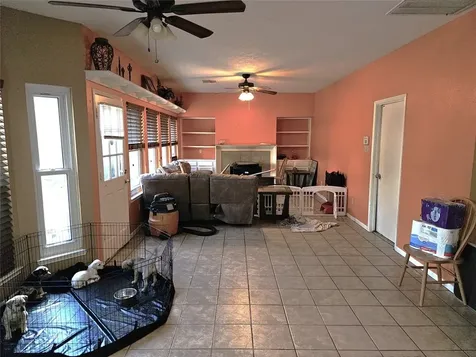 1021 Glenview Drive Pearland TX 77581