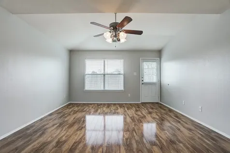 223 Sunset Colony Drive Rosharon TX 77583