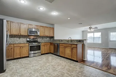 223 Sunset Colony Drive Rosharon TX 77583