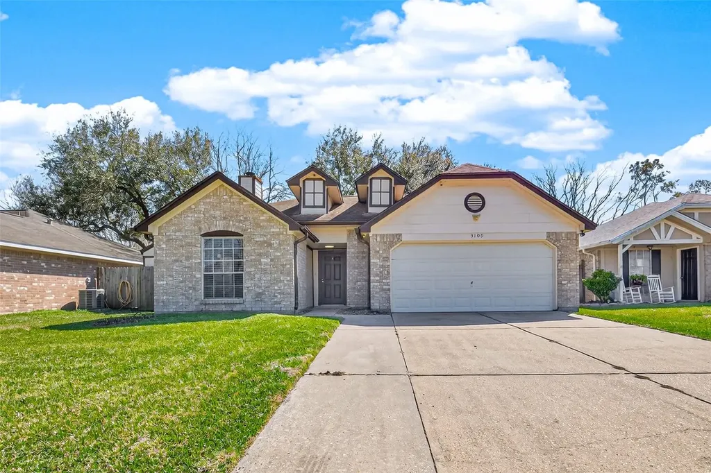 3109 Deer Trail Drive Alvin TX 77511